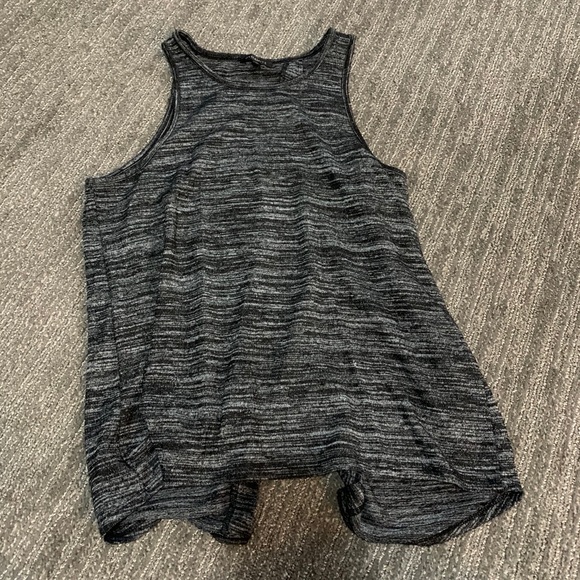 Dynamite Tank Lot Size XS - Picture 4 of 6